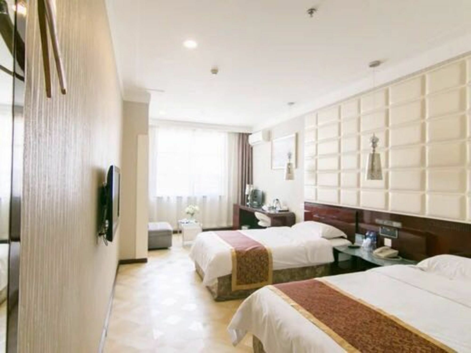 Tianjin Bindao Business Hotel Binhai  Exterior photo