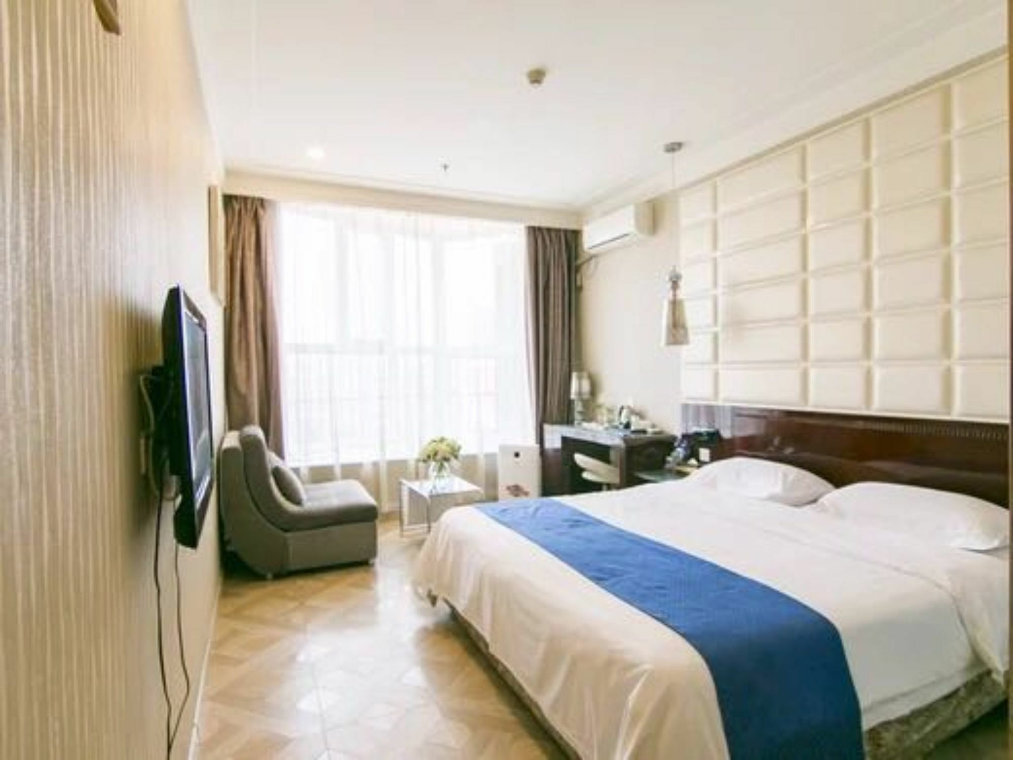 Tianjin Bindao Business Hotel Binhai  Exterior photo